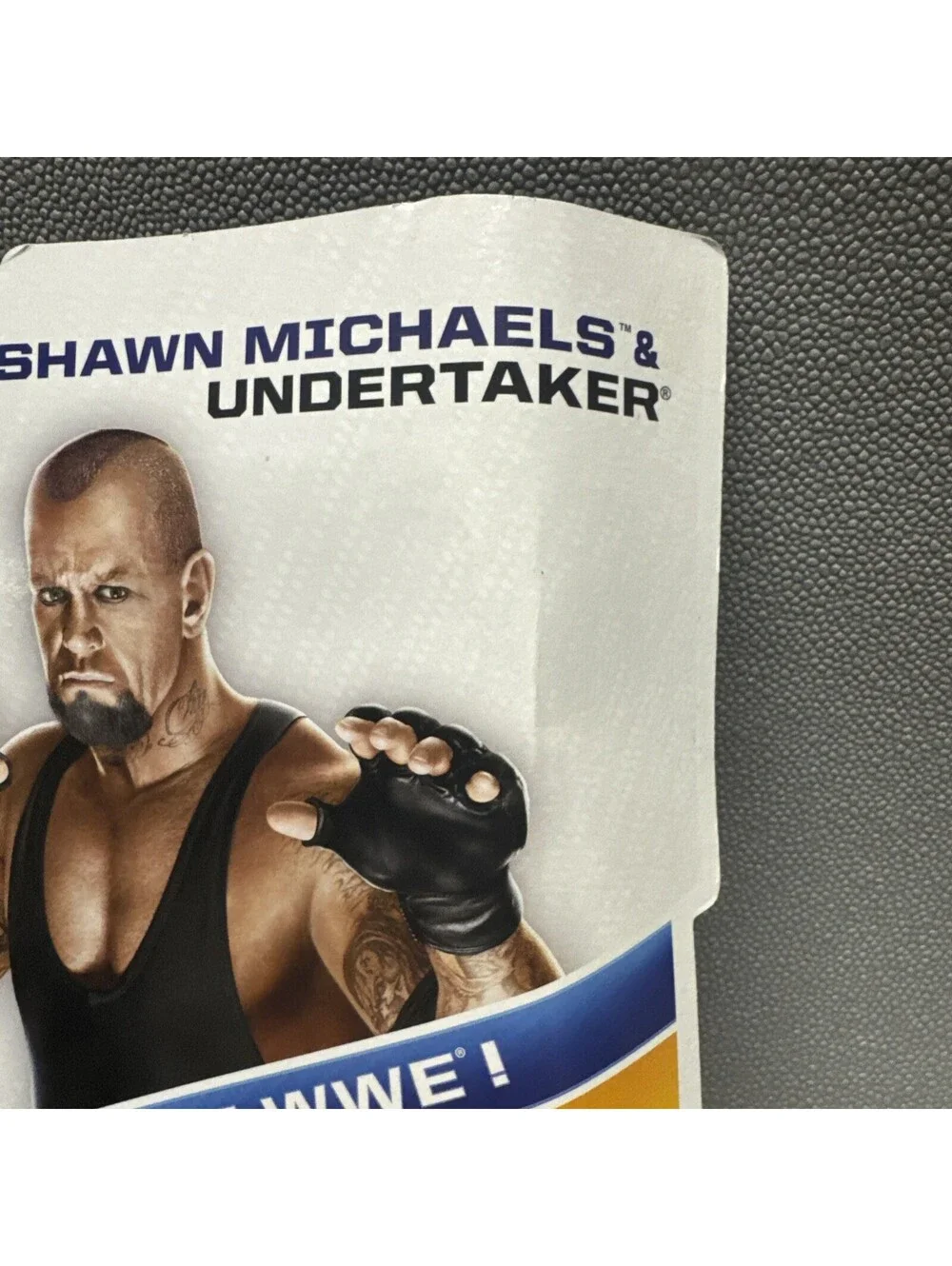2014 WWE Battle Pack Shawn Michaels & Undertaker Mattel Action Figure Bent Card